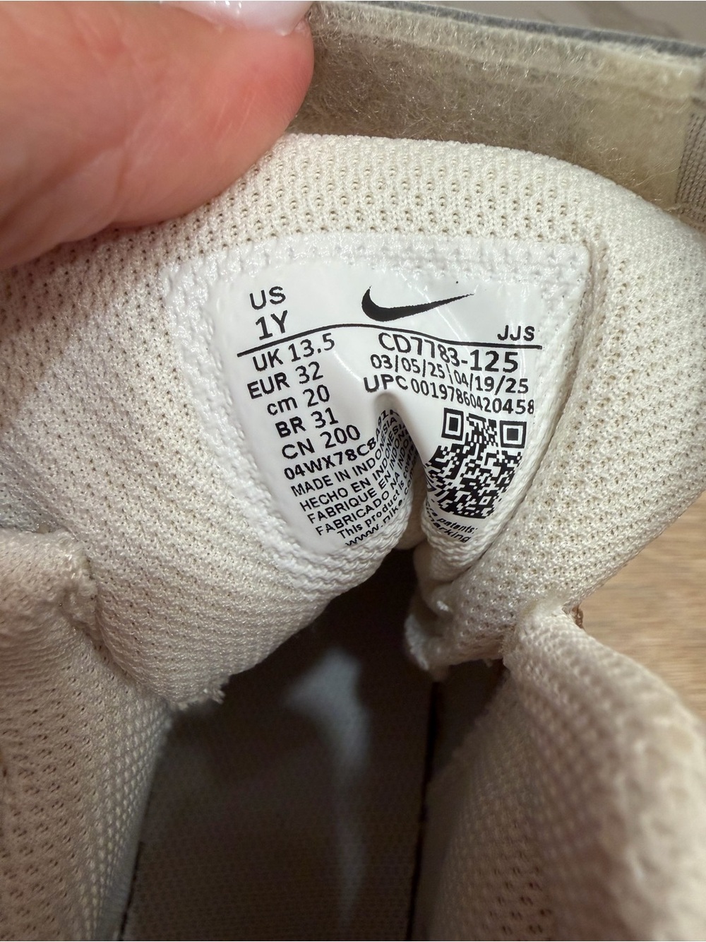 Nike Kids Mid-Top Sneakers in Cream and Tan - Picture 2 of 2
